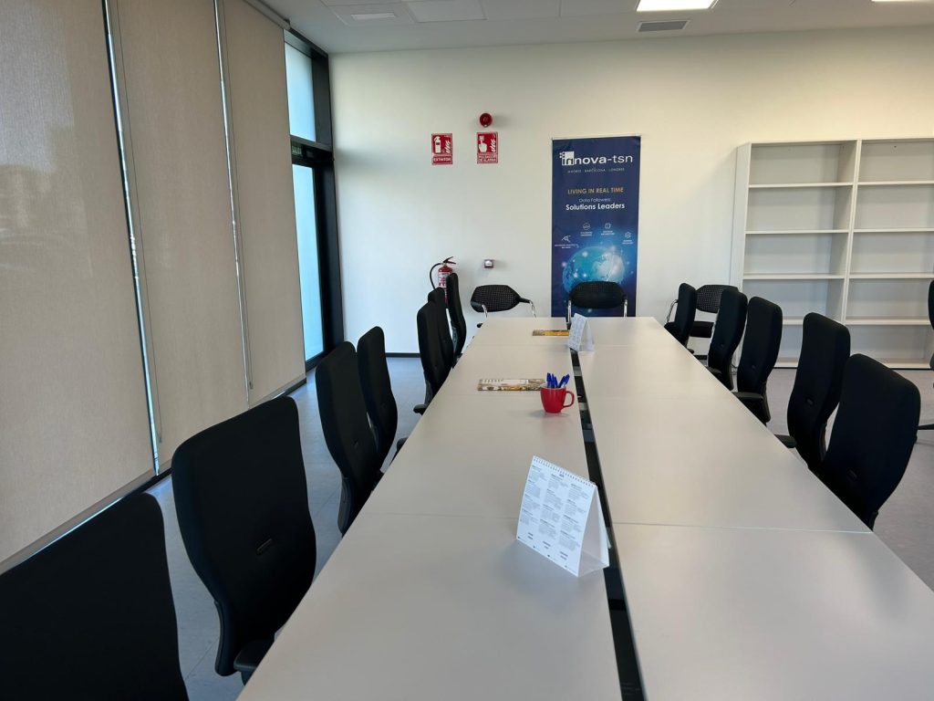 new office / nueva oficina Santander 3
